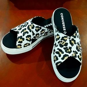 Converse One Star Slip On Sandals- leopard print